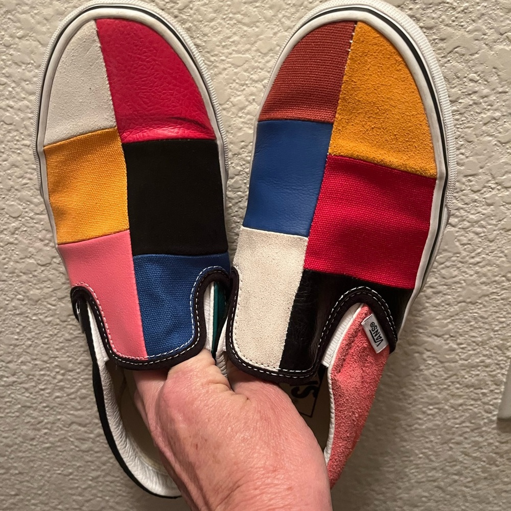 Women’s vans multi colored shoes size 8